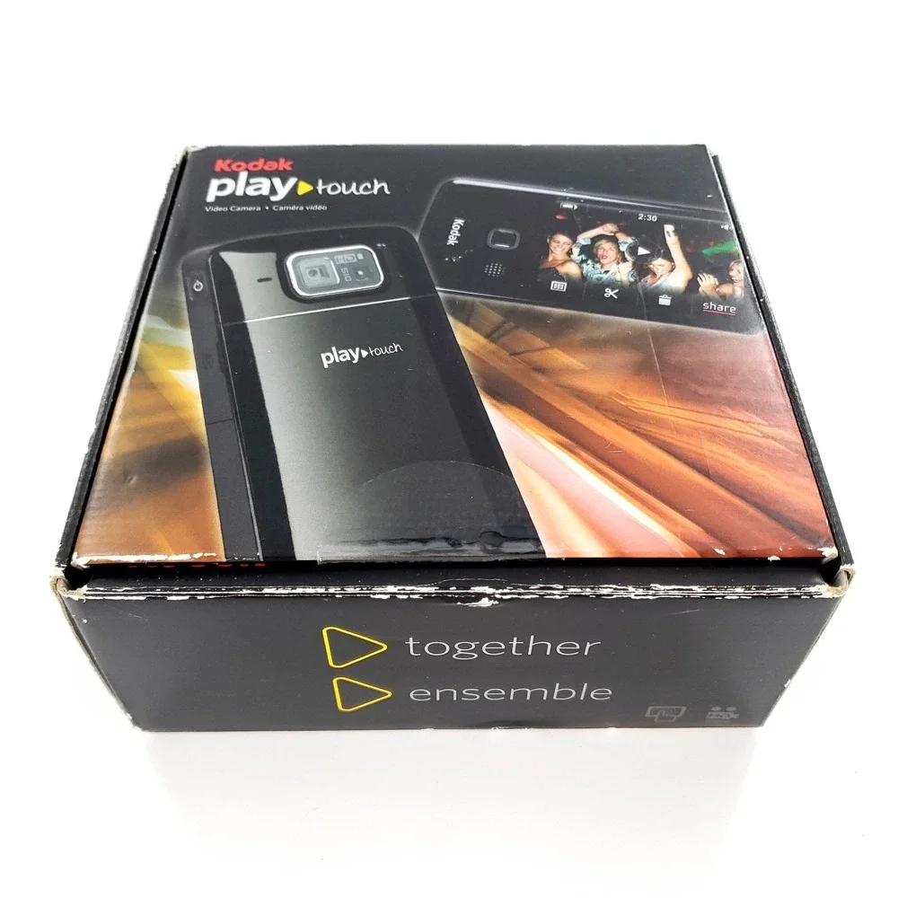 Kodak Play Touch Zi10 HD Video And 5MP Still Camera In Box Tested & Works